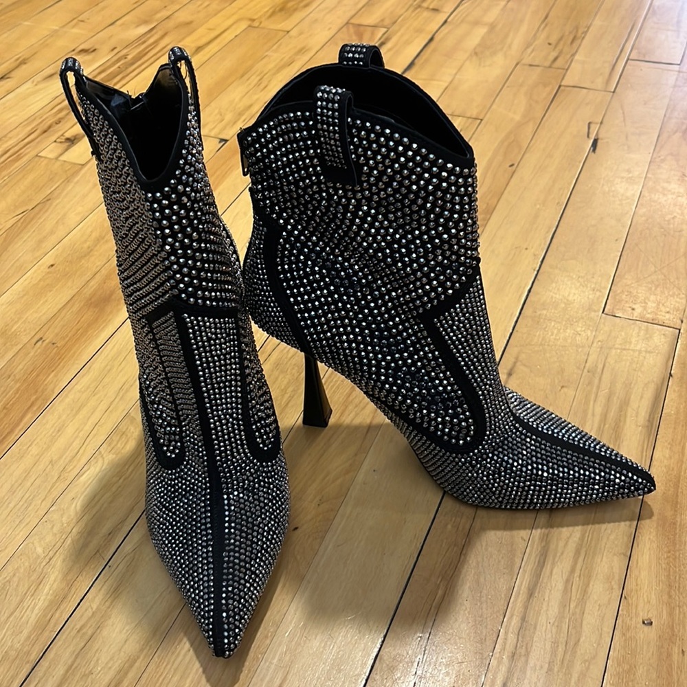 INC Oaklynne Bling Bootie